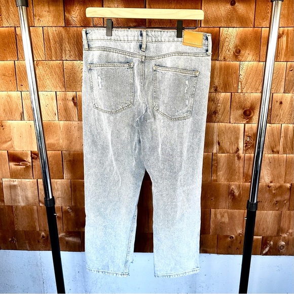 Avec Les Filles Ripped High Waisted Mom Jeans Distressed Straight Leg Size 28 - Picture 8 of 10